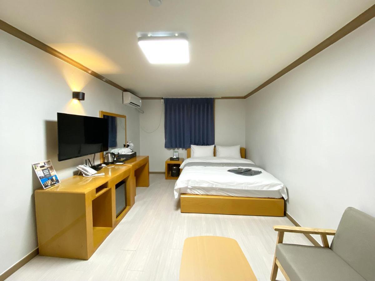 Suanbo Hot Spring Healing Hotel Čchungdžu Exteriér fotografie