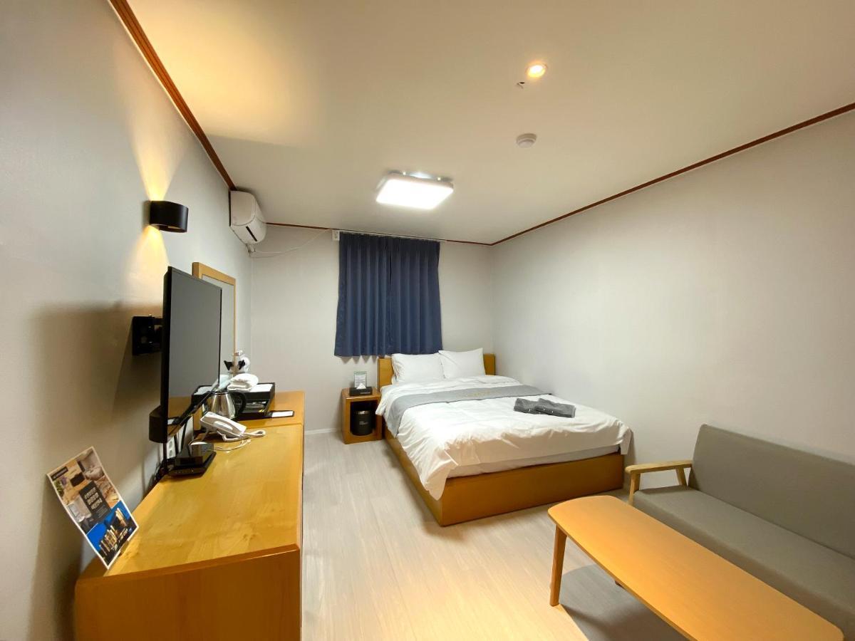 Suanbo Hot Spring Healing Hotel Čchungdžu Exteriér fotografie