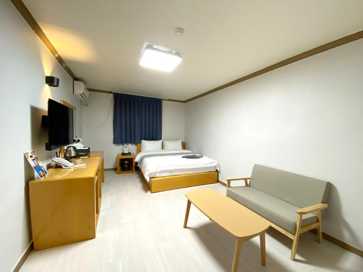 Suanbo Hot Spring Healing Hotel Čchungdžu Exteriér fotografie