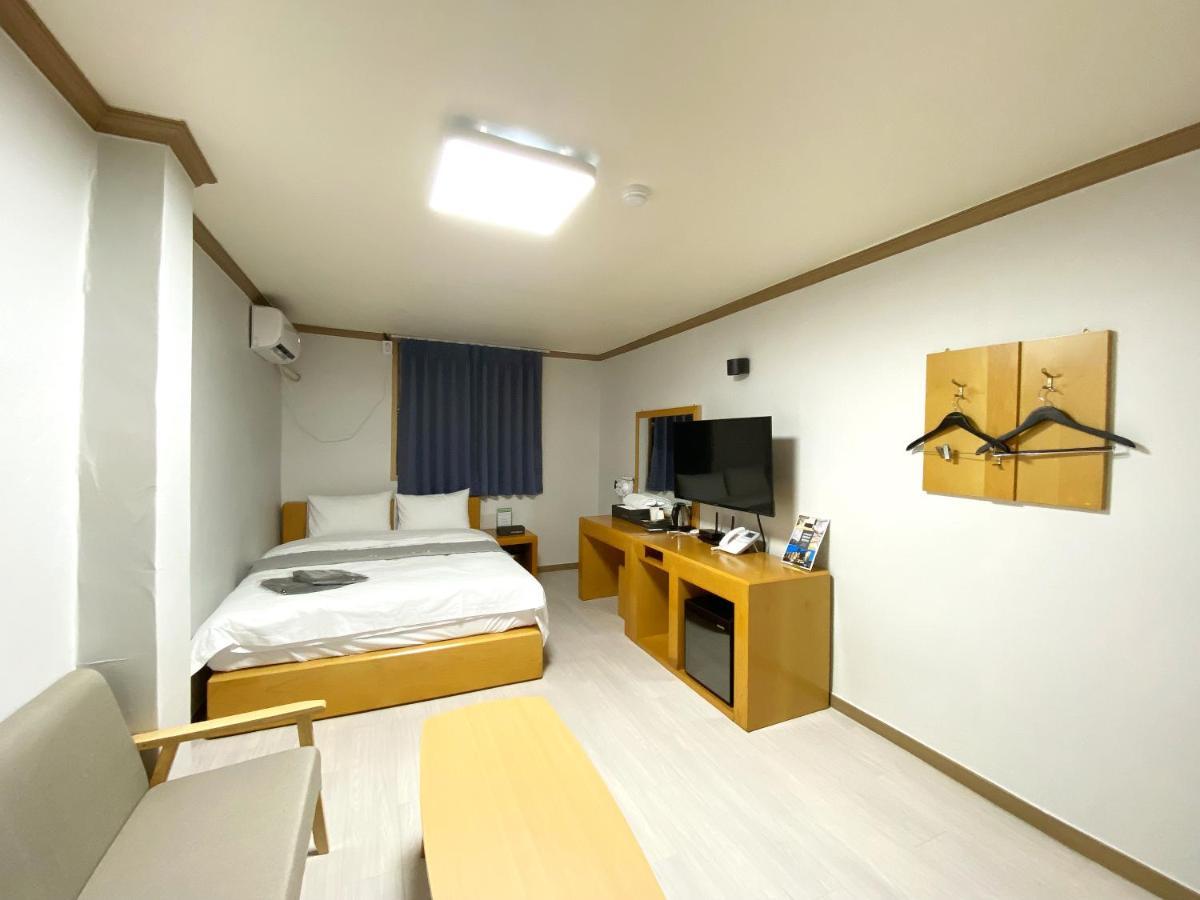 Suanbo Hot Spring Healing Hotel Čchungdžu Exteriér fotografie