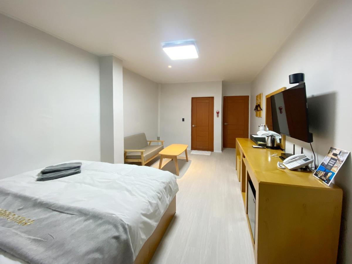Suanbo Hot Spring Healing Hotel Čchungdžu Exteriér fotografie