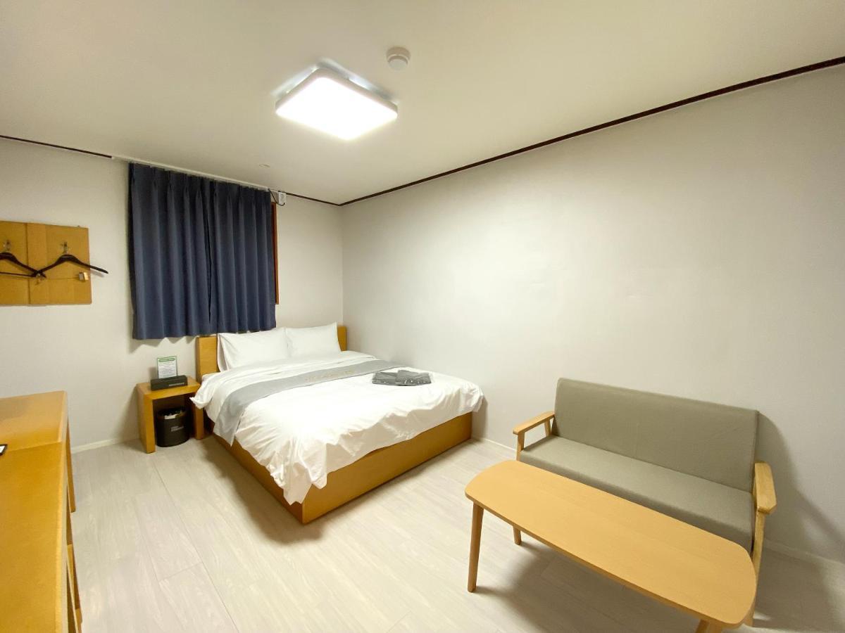 Suanbo Hot Spring Healing Hotel Čchungdžu Exteriér fotografie